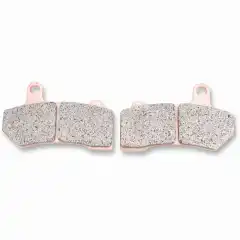 Passer 08-16 Touring, foran og bak, 08-21 Touring, foran og 04-17 V-Rod modeller, foran og bak 